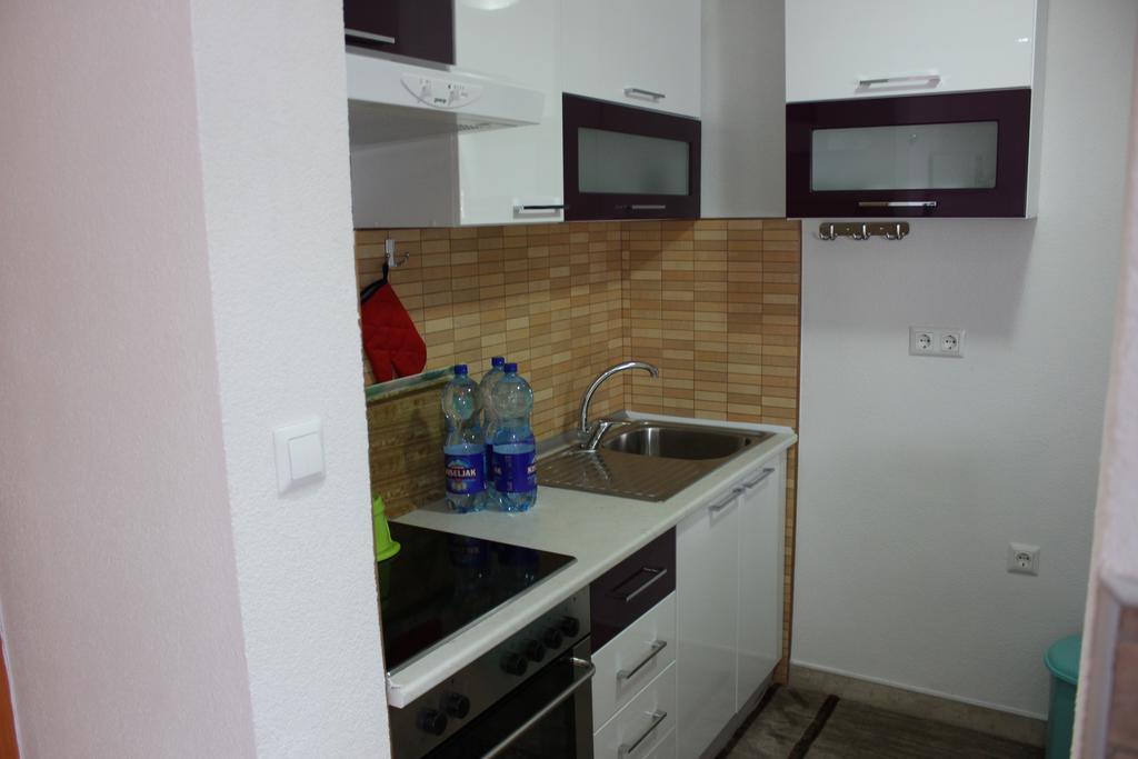 Apartments Zoni Vlasic Exterior photo